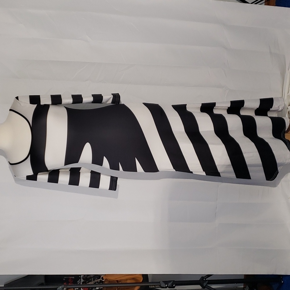 Art deco maxi dress bodycon black white size large